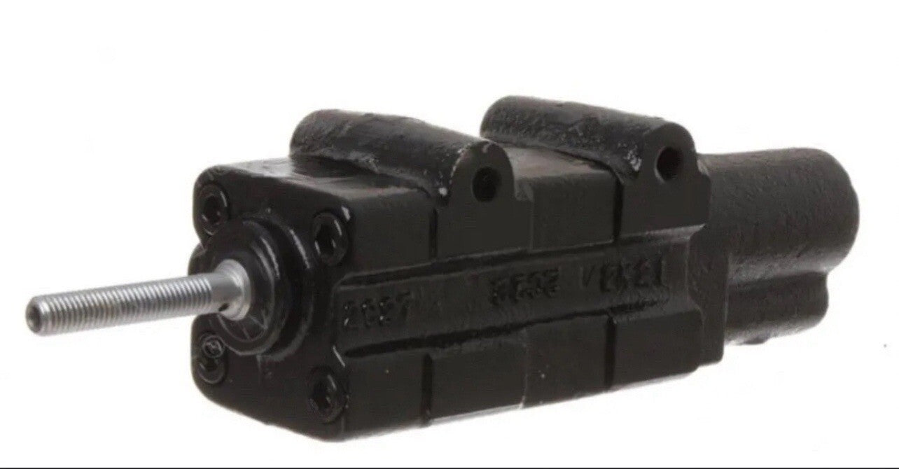 Daewoo A215296 VALVE BRAKE PRESSURE REGULATING Forklift G25P-3 GC25E-3