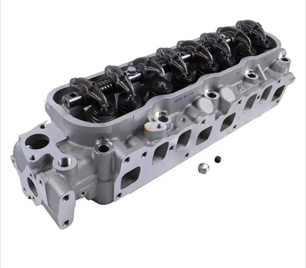 Engine 4Y Complete Cylinder Head with Valves for Toyota Forklift