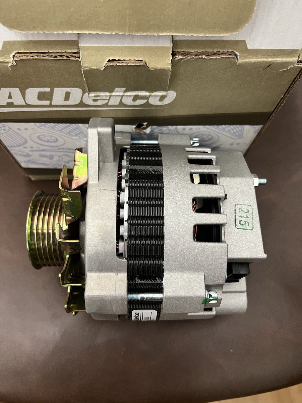 NEW ACDelco Alternator 335-1040 88877250 GM