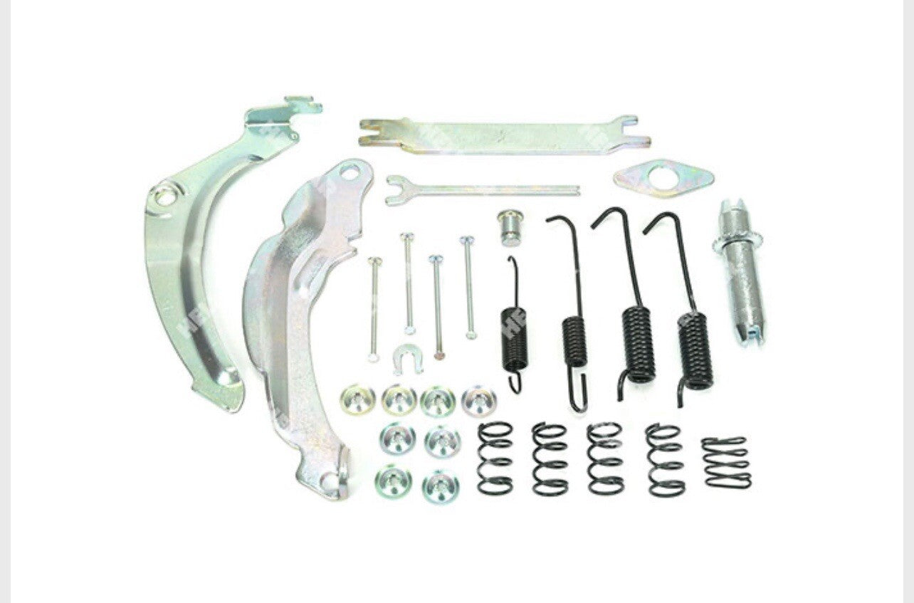 Brake Shoe Hardware Kit RH & LH For Toyota Forklift 8FGU20/25/30/32