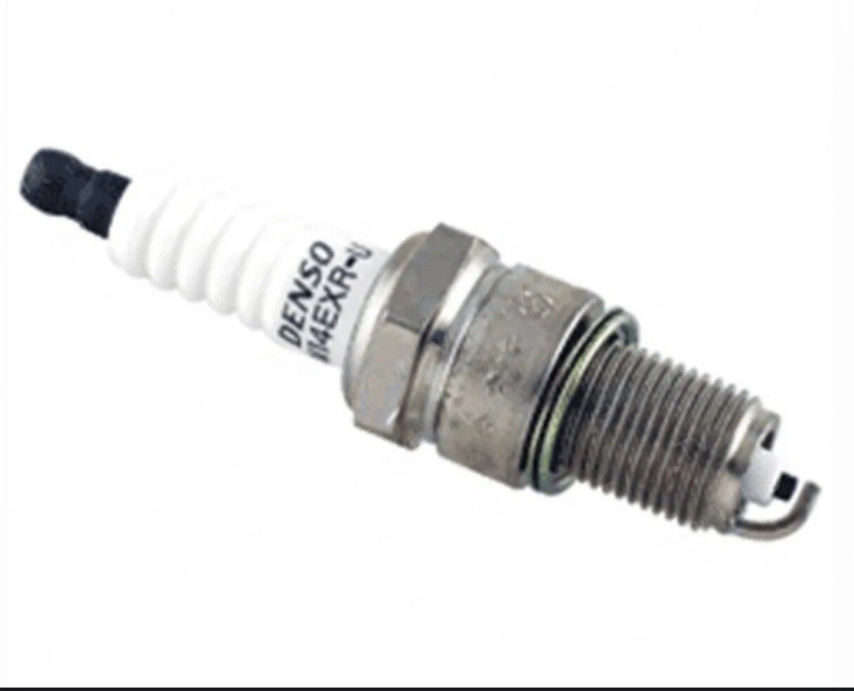 Nissan TB42 TUNE UP KIT 22162-52H20 Cap + Rotor + Wires + Spark Plugs (6)