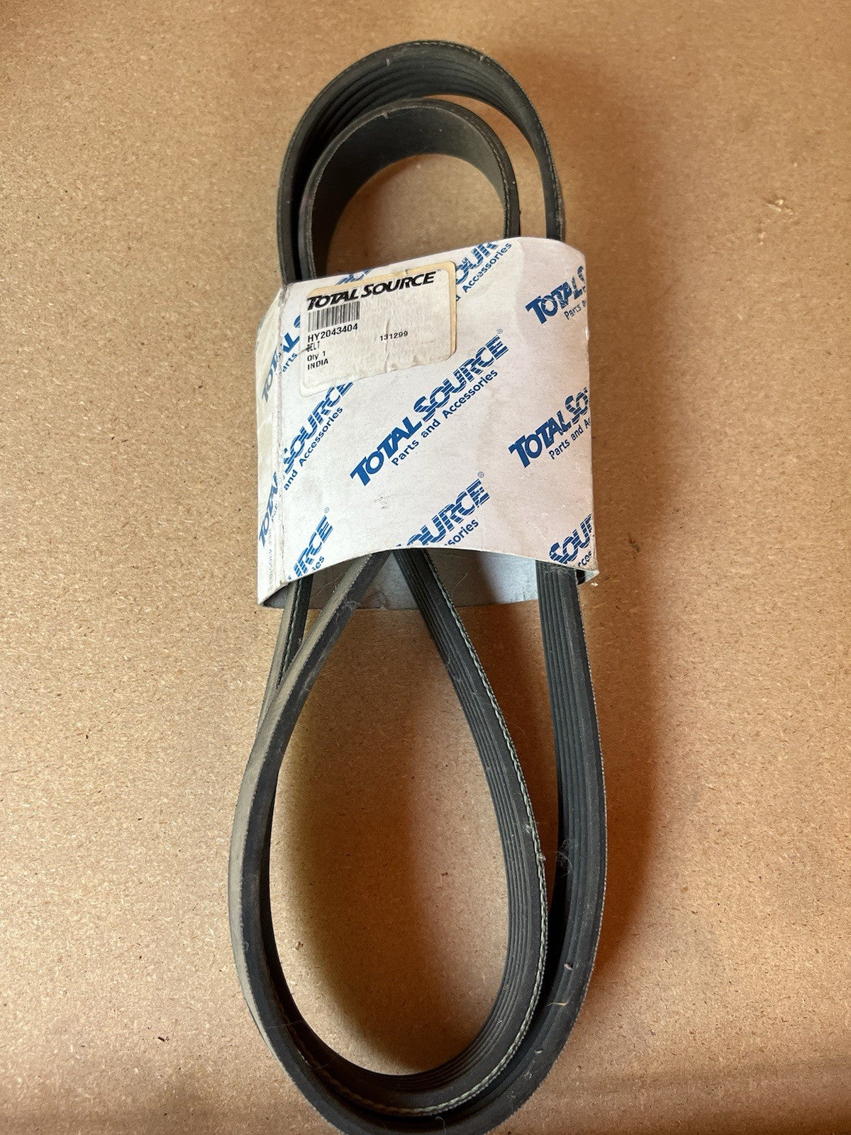 2043404 Hyster Forklift Fan Serpentine Belt | Fits GM 4.3 Engine