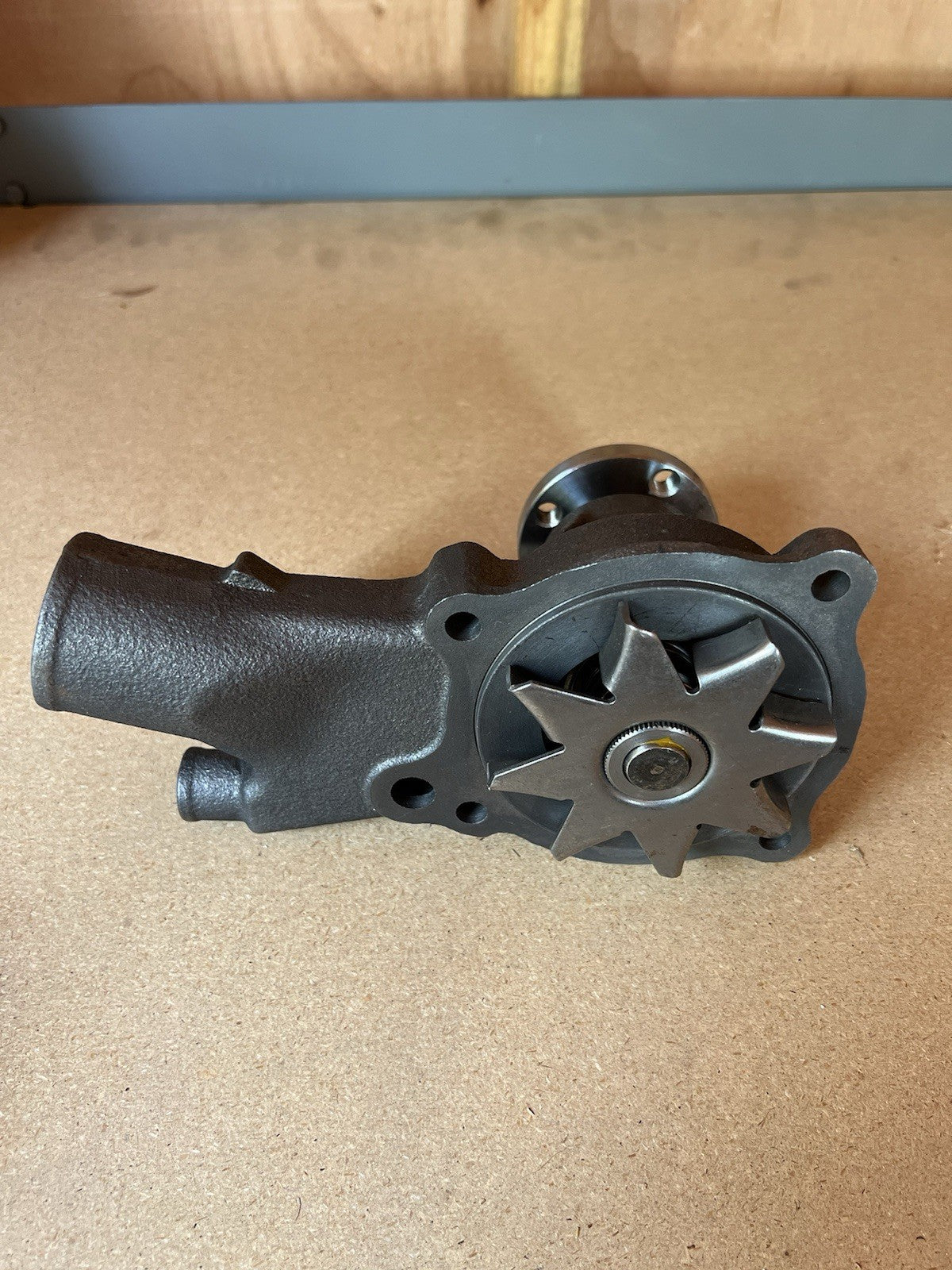 Forklift Water Pump For GM 3.0 Engine (No Gasket) | Toyota Hyster Doosan