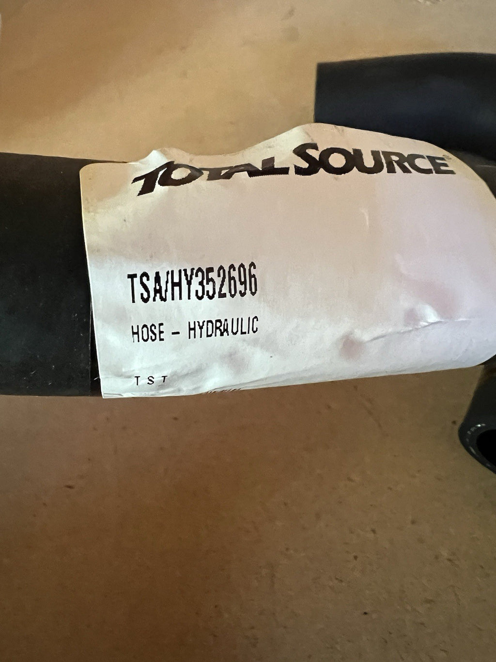 (QTY 2) HY352696 Hyster Forklift Hydraulic Hose